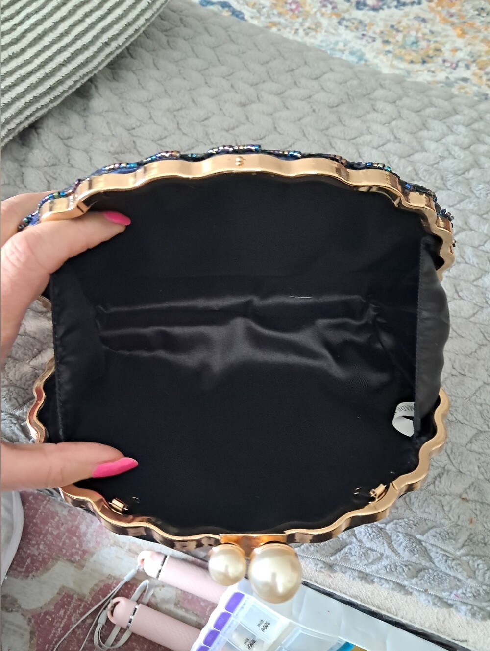 Blue Iridescent Sequin Peacock Clutch Bag - Picture 4 of 7